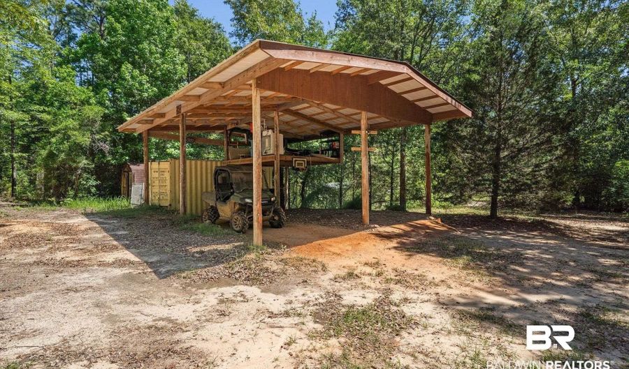 40498 Pine Grove Rd, Bay Minette, AL 36507 - 3 Beds, 3 Bath