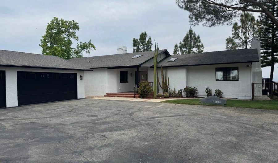 28983 Mountain Meadow Rd, Escondido, CA 92026 - 3 Beds, 3 Bath