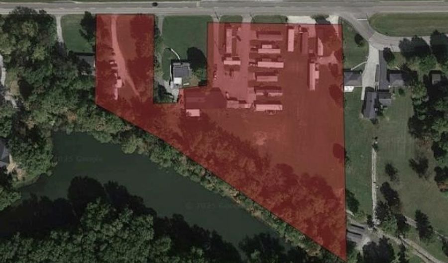 1121 State Road 46 W Rd, Batesville, IN 47006 - 14 Beds, 14 Bath