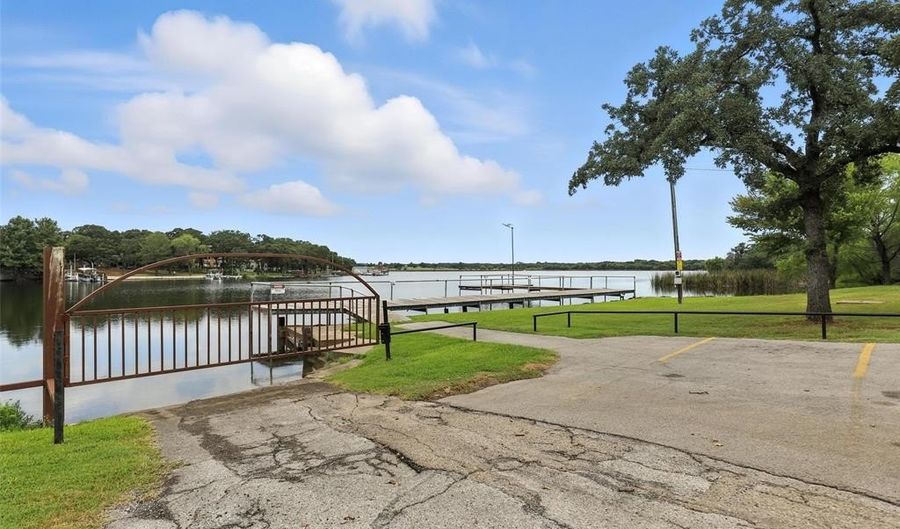Tbd Live Oak Street, Alvarado, TX 76009 - 0 Beds, 0 Bath