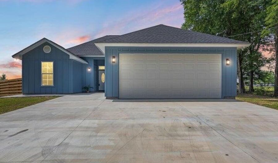 230 Meche Rd, Arnaudville, LA 70512 - 4 Beds, 2 Bath