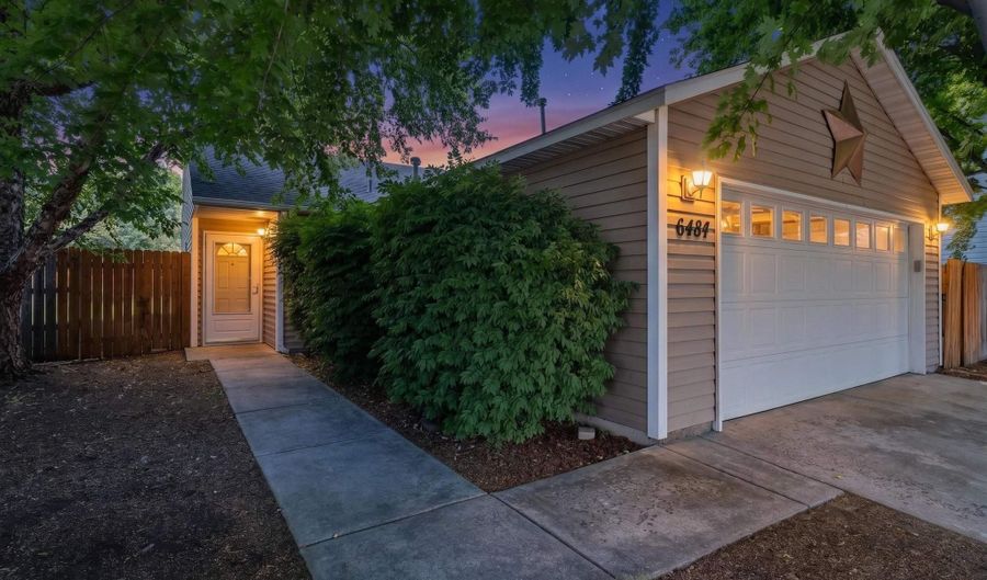 6484 S White Cliff Ave, Boise, ID 83709 - 3 Beds, 2 Bath