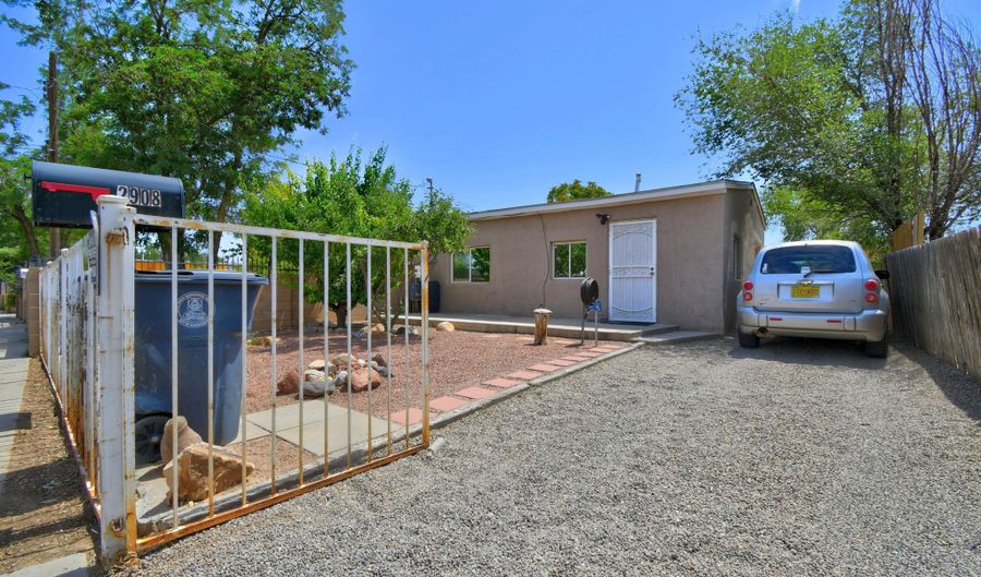 2908 Carlton St NW, Albuquerque, NM 87107 - 2 Beds, 1 Bath