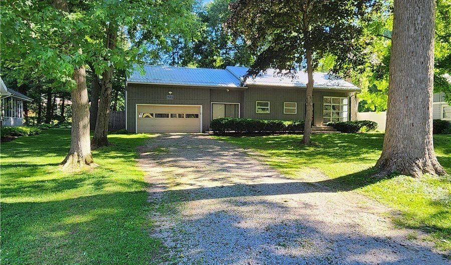 721 Frank Blvd, Akron, OH 44320 - 3 Beds, 2 Bath