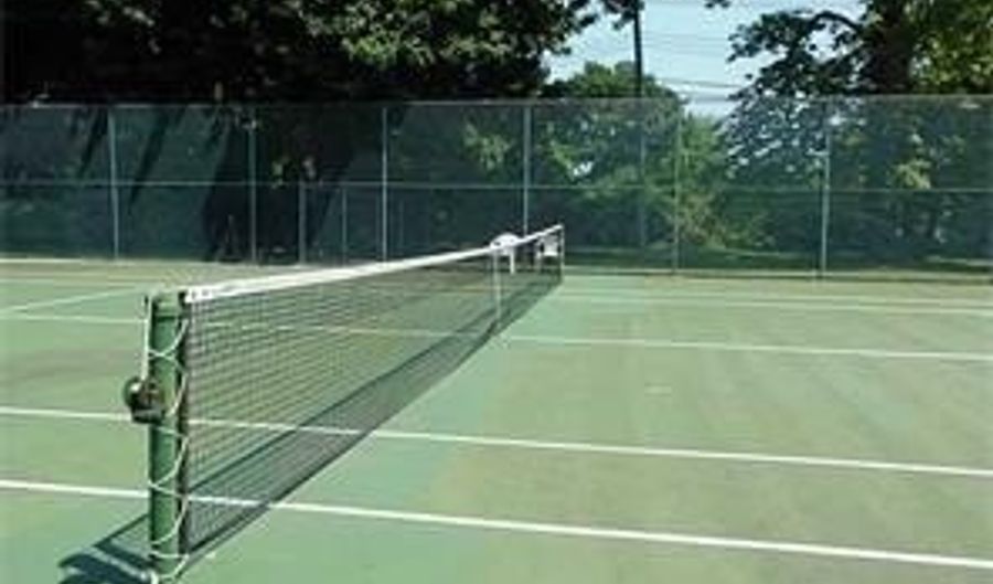 364 Bellevue Ave 4-D, Newport, RI 02840 - 1 Beds, 1 Bath