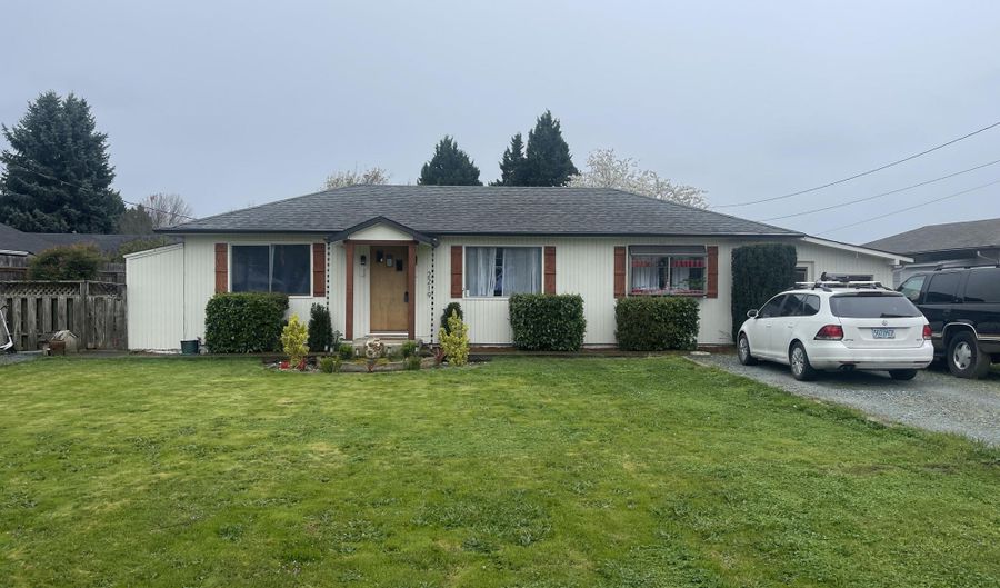 2219 Lower River Rd, Grants Pass, OR 97526 - 4 Beds, 2 Bath