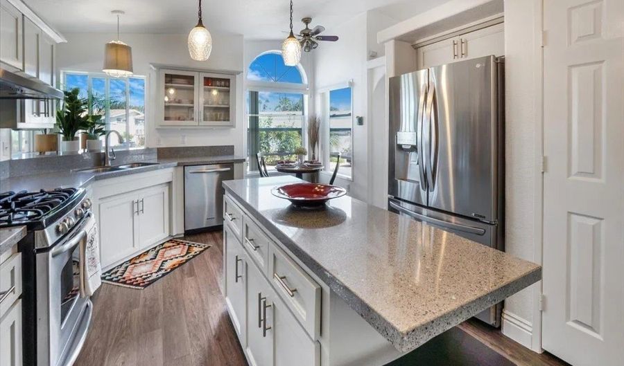 7241 San Luis St, Carlsbad, CA 92011 - 3 Beds, 2 Bath
