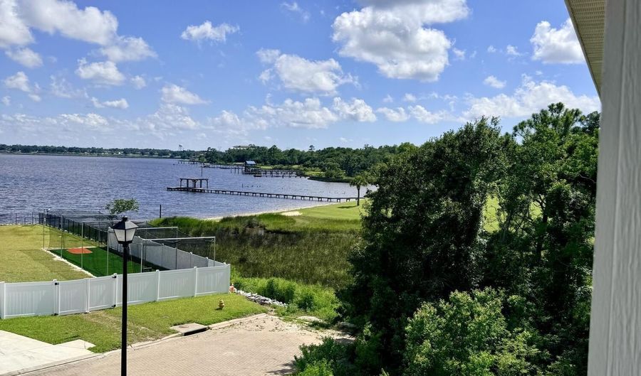 759 Bay Breeze Dr, Biloxi, MS 39532 - 3 Beds, 3 Bath