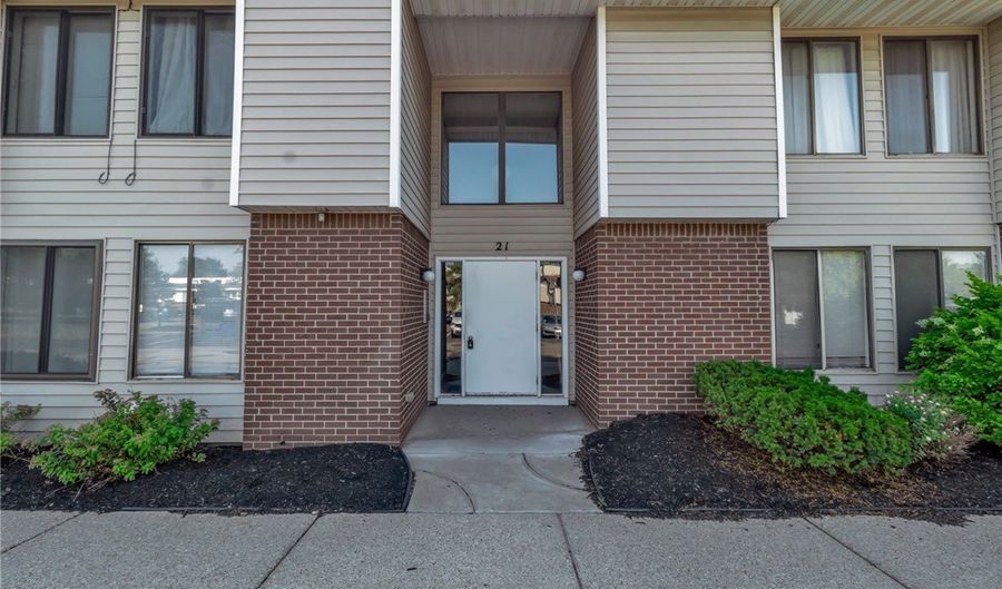 21 Coolbrook Ct A, Amherst, NY 14051 - 1 Beds, 1 Bath