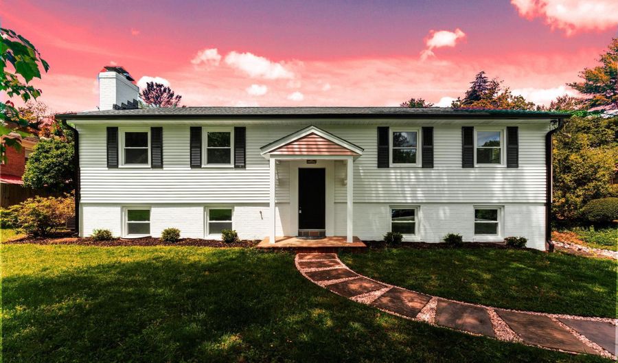 17708 TREE LAWN Dr, Ashton, MD 20861 - 4 Beds, 3 Bath