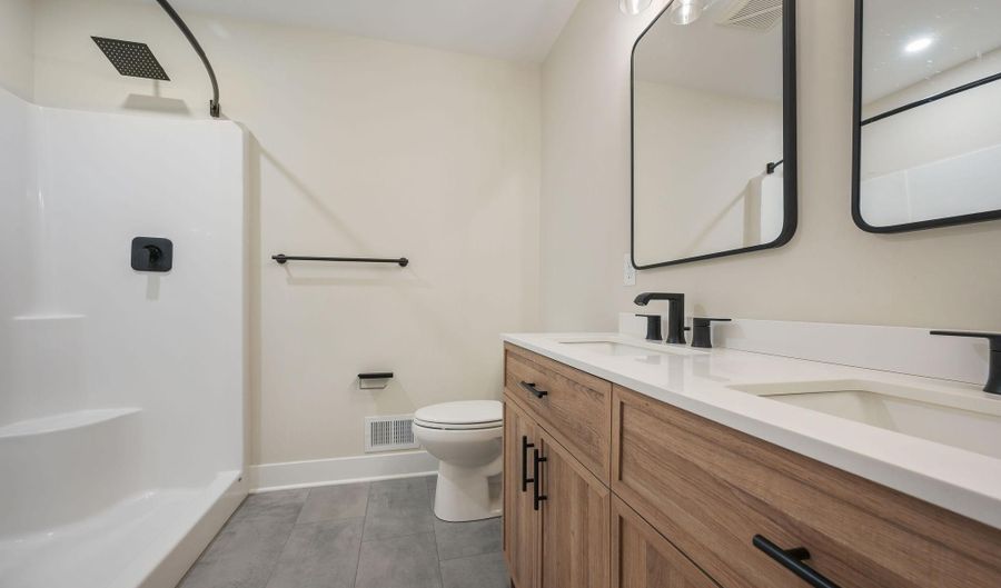833 MONROE Ter, Dover, DE 19904 - 4 Beds, 3 Bath