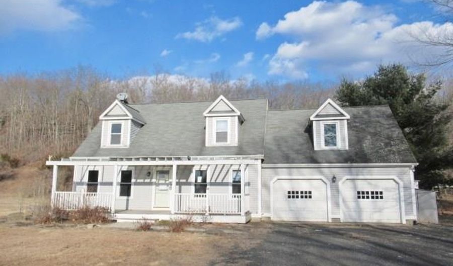 14 Algonquin Trl, East Haddam, CT 06469 - 3 Beds, 3 Bath