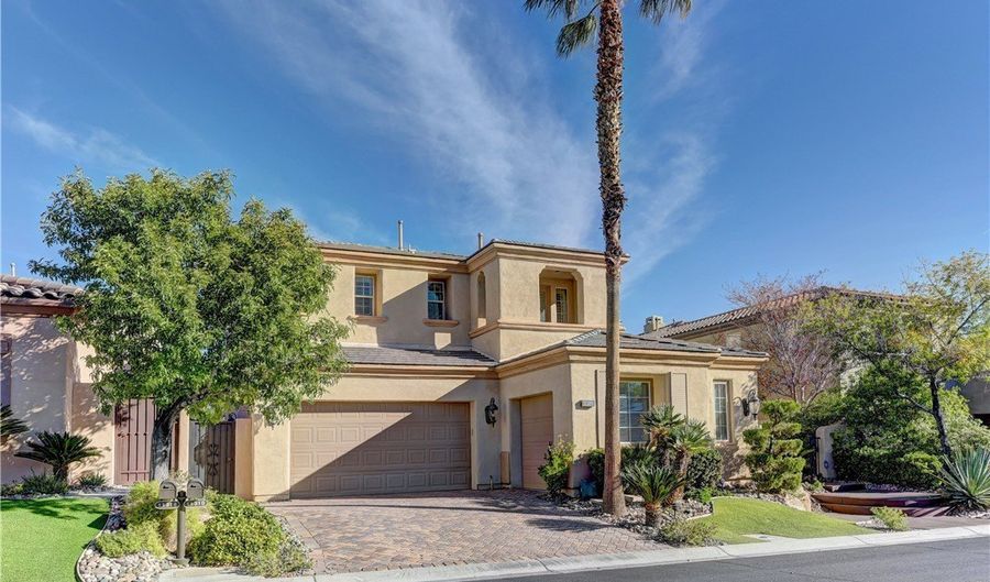 11310 Winter Cottage Pl, Las Vegas, NV 89135 - 6 Beds, 5 Bath