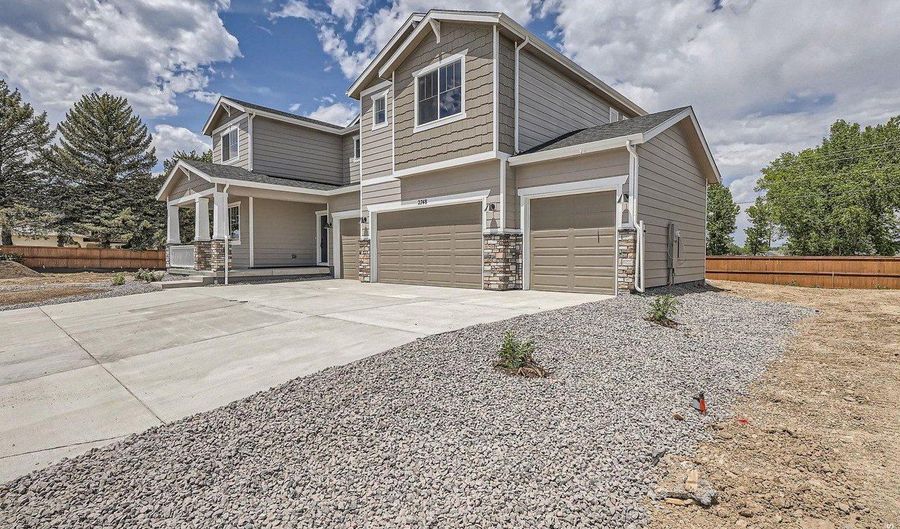 364 Rustic Barn Ln, Berthoud, CO 80513 - 6 Beds, 4 Bath