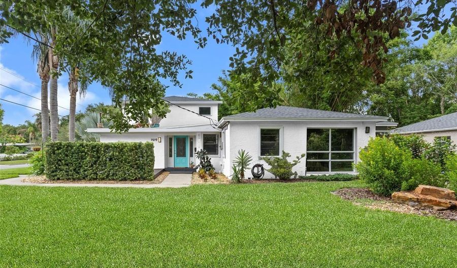 1519 N WESTMORELAND Dr, Orlando, FL 32804 - 3 Beds, 3 Bath
