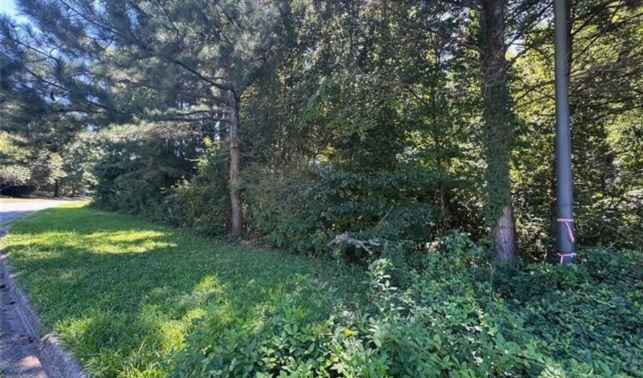 63 Hickory Crk, Acworth, GA 30101 - 0 Beds, 0 Bath
