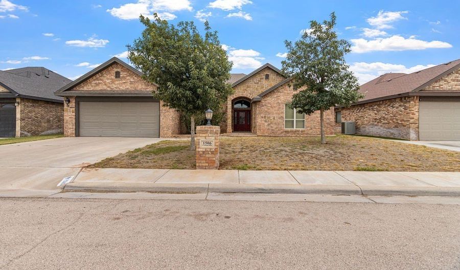 1506 Canaan Rd, Andrews, TX 79714 - 4 Beds, 3 Bath