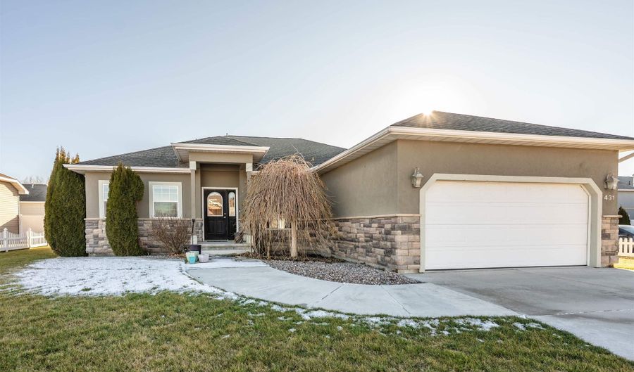 431 Pratt Pl, Burley, ID 83318 - 3 Beds, 2 Bath