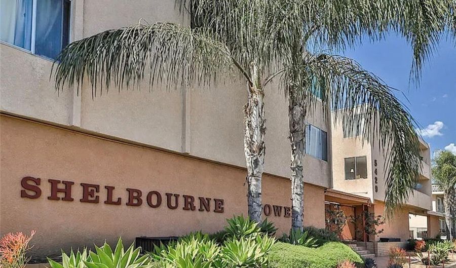5429 Newcastle Ave 215, Encino, CA 91316 - 2 Beds, 2 Bath