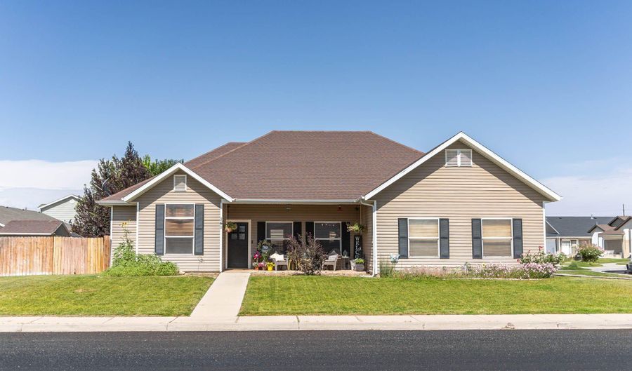 141 N 4200 W, Cedar City, UT 84720 - 4 Beds, 2 Bath