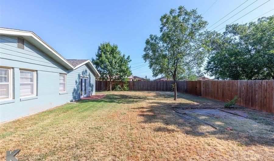 233 Lexington Ave, Abilene, TX 79605 - 4 Beds, 2 Bath