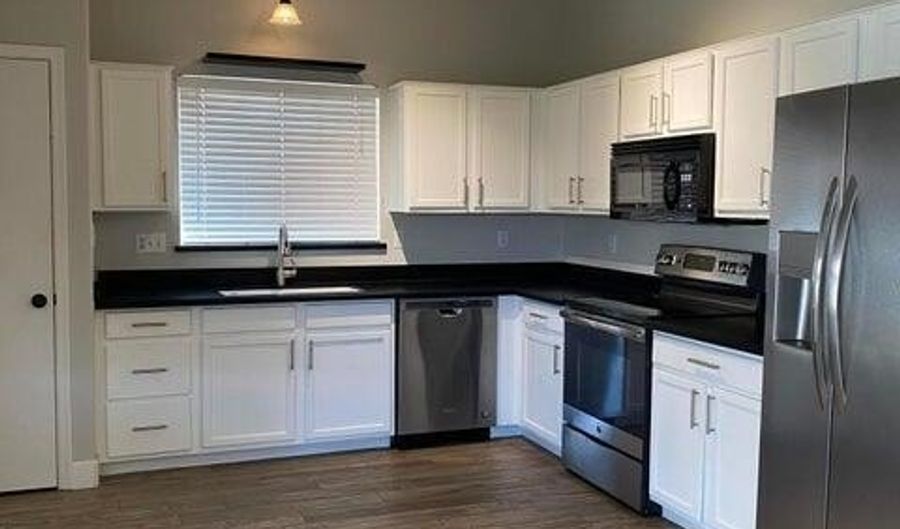 440 E DEL RIO St, Chandler, AZ 85225 - 3 Beds, 2 Bath