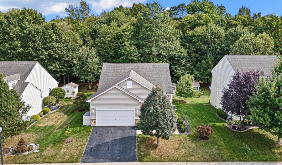 512 BERGENIA Loop, Bear, DE 19701 - 2 Beds, 2 Bath
