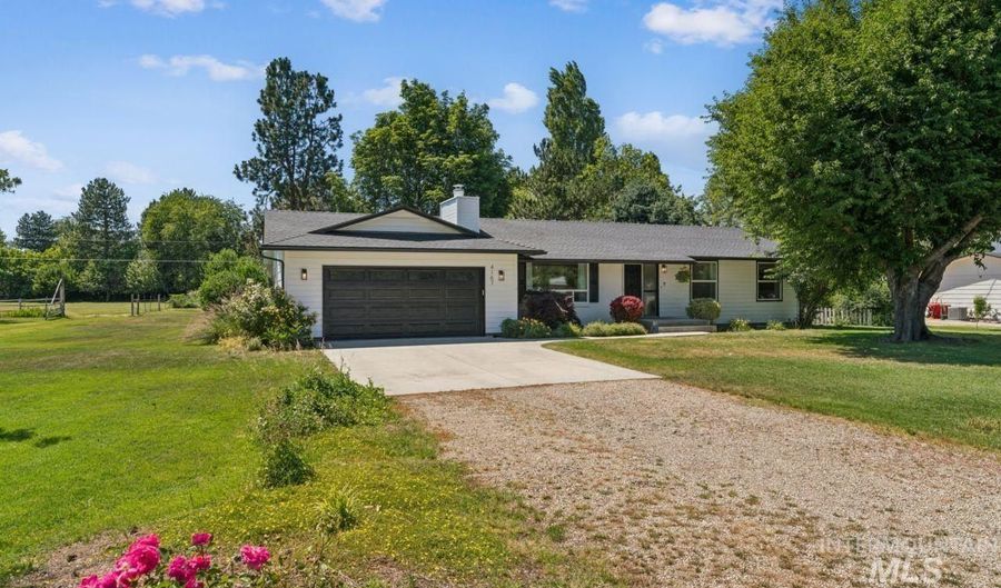 4167 N Columbine St, Boise, ID 83713 - 6 Beds, 3 Bath