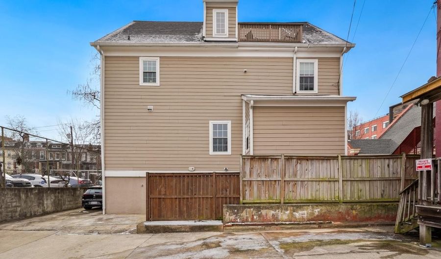 837 SHEPHERD St NW 1, Washington, DC 20011 - 2 Beds, 2 Bath