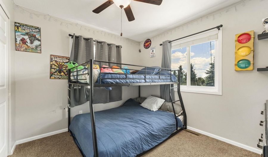 5630 RED Blf, Cheyenne, WY 82009 - 3 Beds, 3 Bath