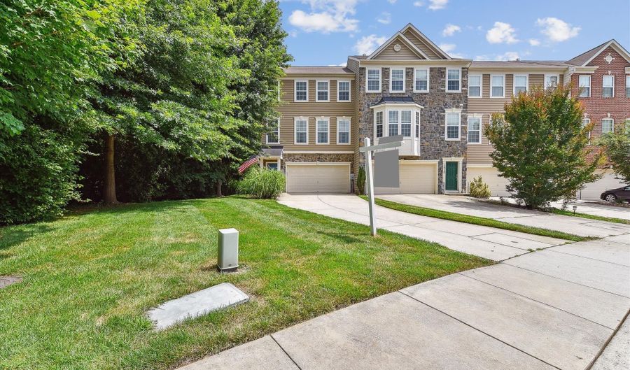 1614 LIVINGSTON Dr, Bel Air, MD 21015 - 4 Beds, 4 Bath