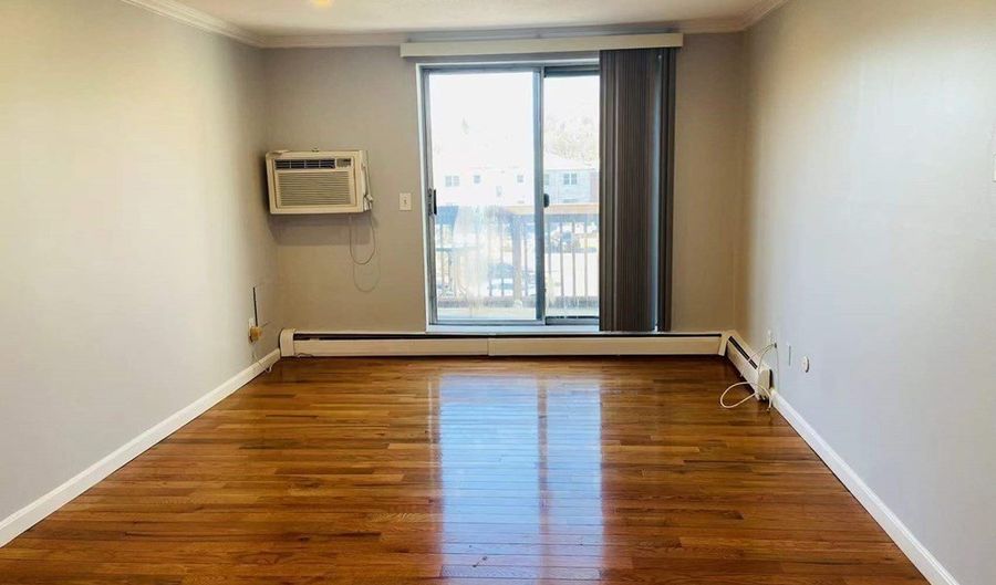 144 Kenrick St 34, Boston, MA 02135 - 1 Beds, 1 Bath