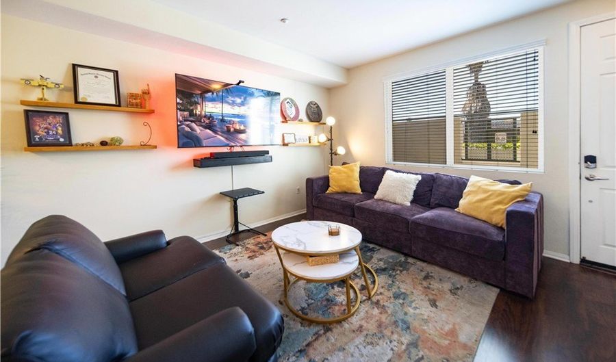 7705 El Cajon Blvd 5, La Mesa, CA 91942 - 2 Beds, 3 Bath