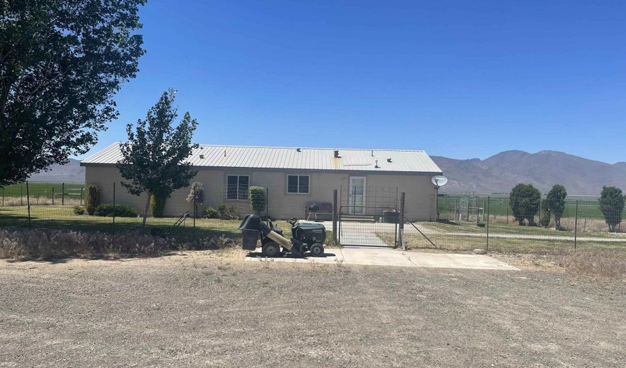 51955 Wilder Creek Rd, Denio, NV 89404 - 3 Beds, 2 Bath