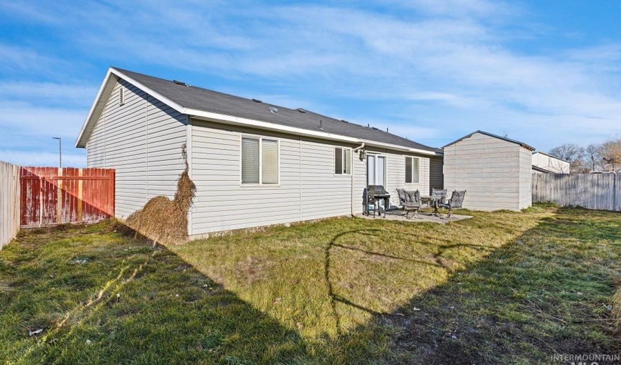 3114 Hyde St, Caldwell, ID 83605 - 3 Beds, 2 Bath