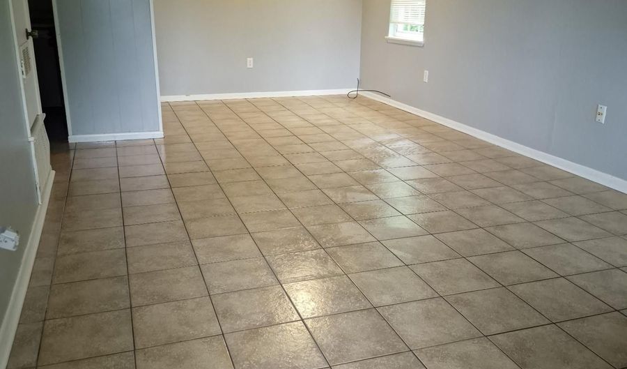 305 S Border St F, Benton, AR 72015 - 2 Beds, 1 Bath