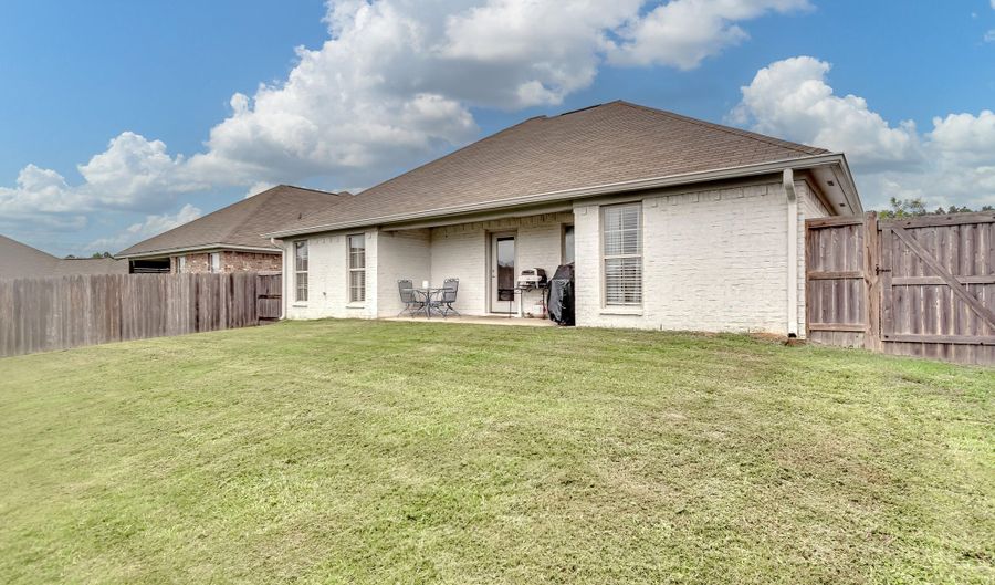914 Filmore Dr, Brandon, MS 39042 - 3 Beds, 2 Bath