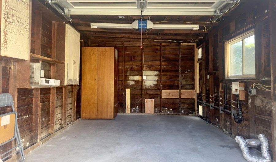 5074 Mansfield St, San Diego, CA 92116 - 3 Beds, 2 Bath