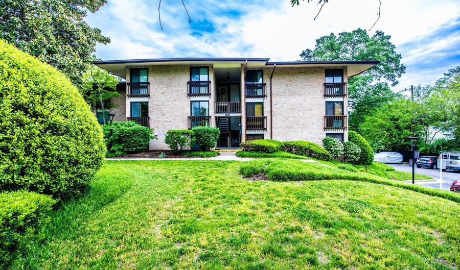 755- C FAIRVIEW Ave, Annapolis, MD 21403 - 2 Beds, 2 Bath