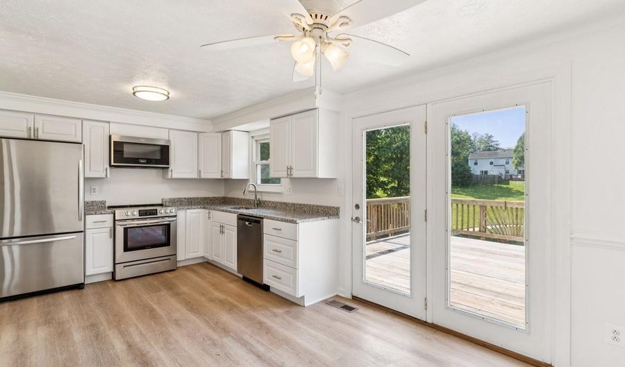 1566 LODGE POLE Ct, Annapolis, MD 21409 - 4 Beds, 2 Bath