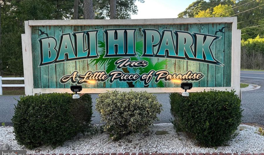 12342 SAINT MARTINS Rd 39, Bishopville, MD 21813 - 2 Beds, 1 Bath