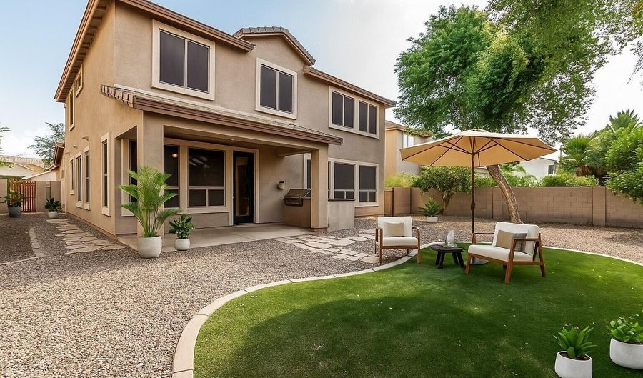3326 E BLUEJAY Dr, Chandler, AZ 85286 - 4 Beds, 3 Bath