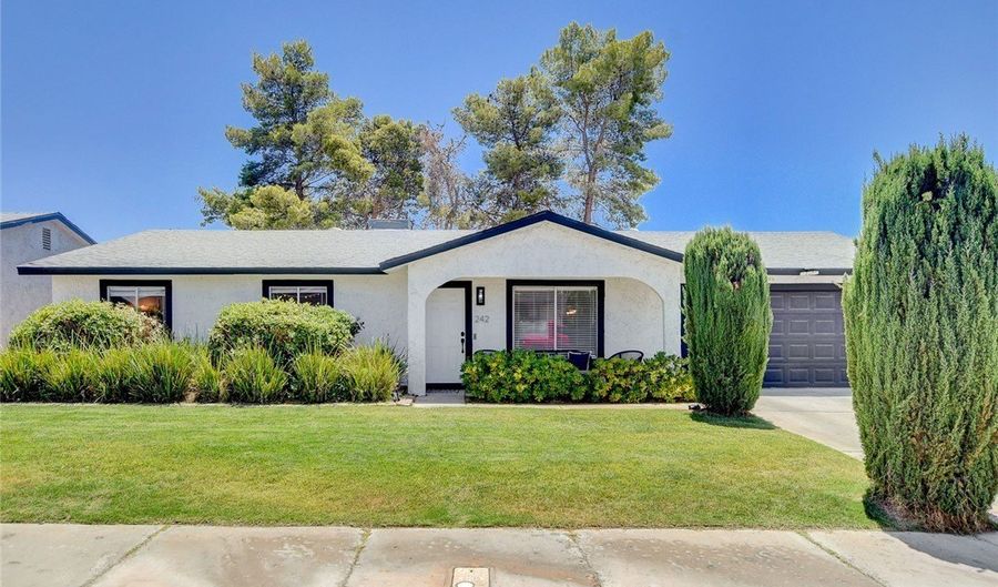 242 Fullerton Ave, Henderson, NV 89015 - 3 Beds, 2 Bath