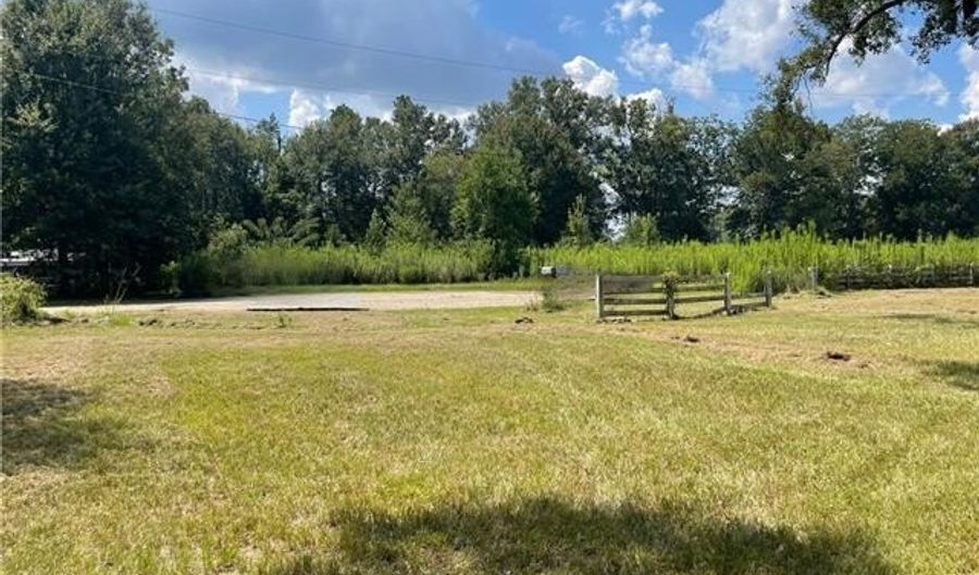 12539 YOUNG Ln, Amite, LA 70422 - 3 Beds, 2 Bath