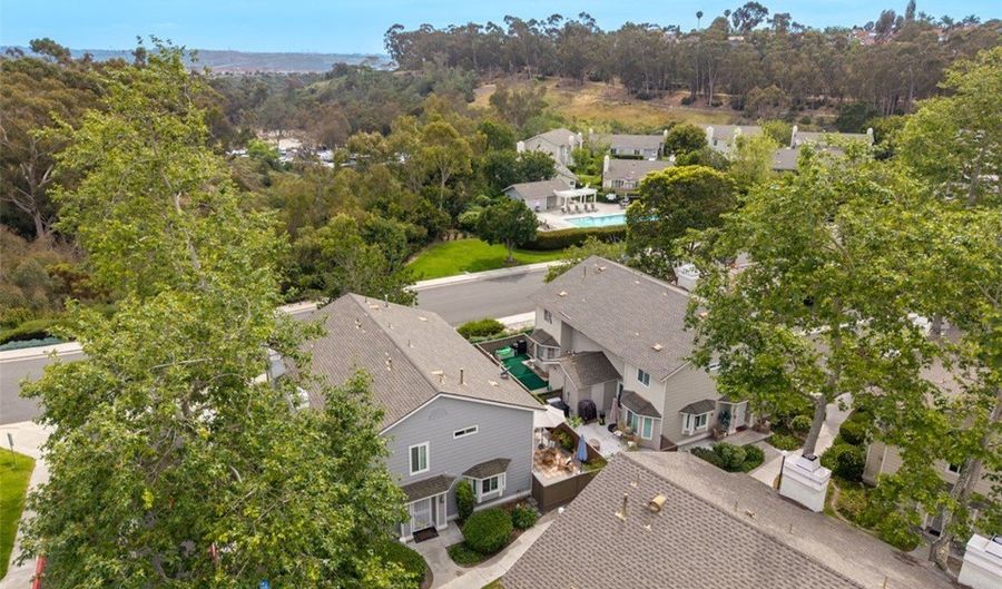 2852 Nantucket, Carlsbad, CA 92010 - 3 Beds, 3 Bath
