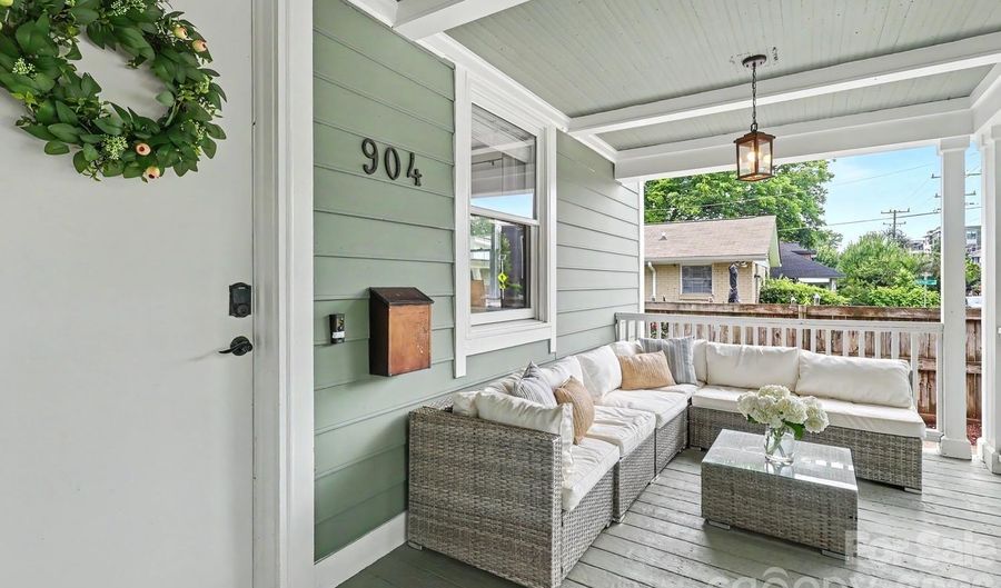 904 36th St, Charlotte, NC 28205 - 5 Beds, 6 Bath