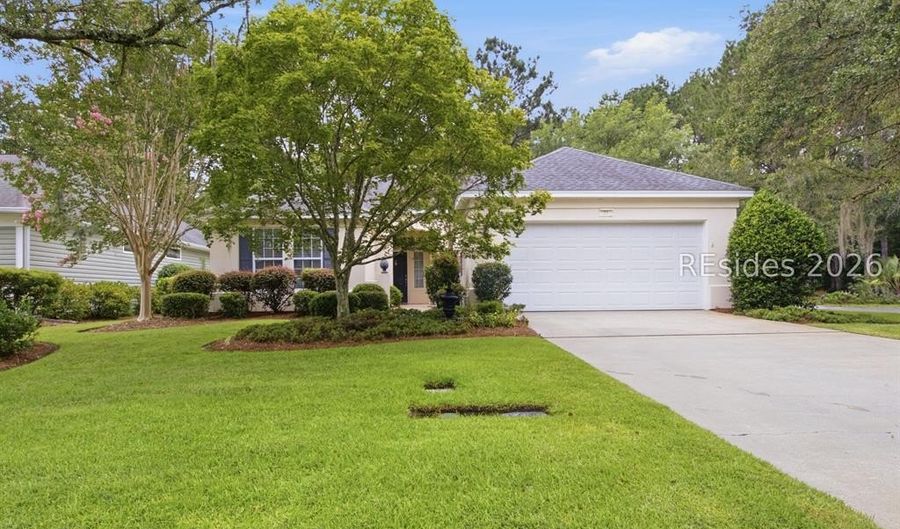 35 Hampton Cir, Bluffton, SC 29909 - 2 Beds, 2 Bath