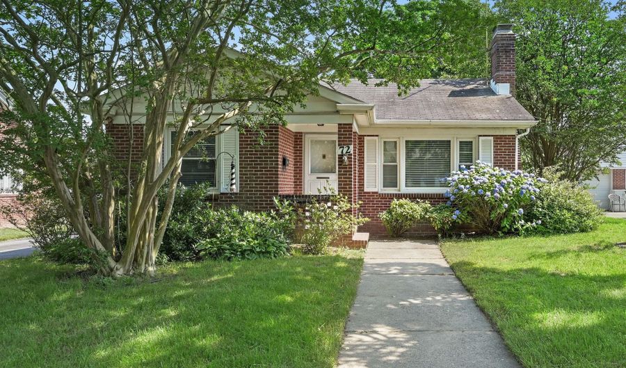 72 SACKARACKIN Ave, Dover, DE 19901 - 3 Beds, 2 Bath