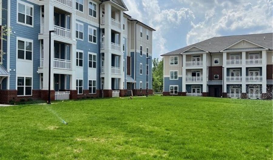 10526 Stony Bluff Dr 105, Ashland, VA 23003 - 2 Beds, 2 Bath