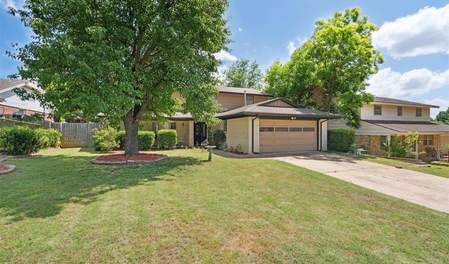 8008 NW 27 St, Bethany, OK 73008 - 4 Beds, 3 Bath
